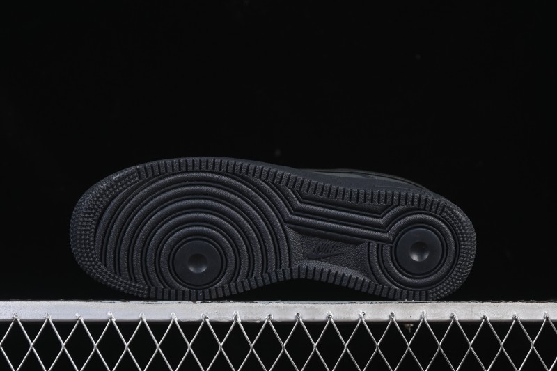 Nike Air Force 1'07 Low Casual Sneakers - CJ9179-001