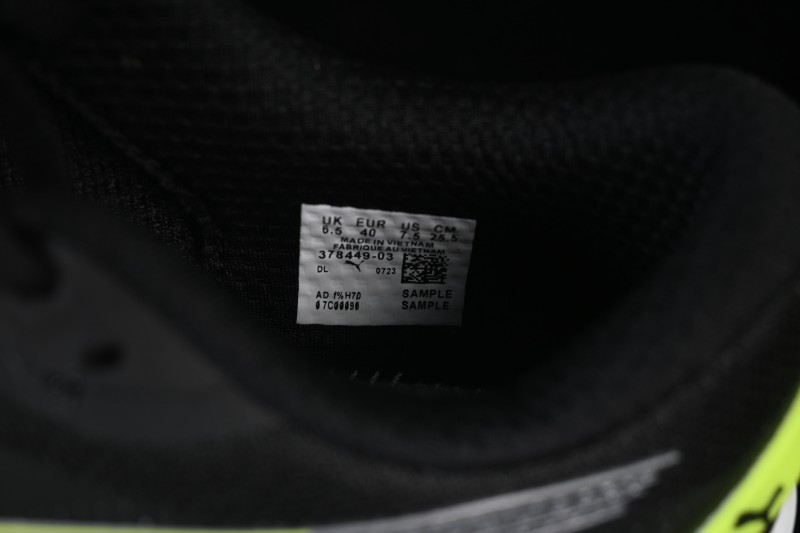 Puma Deviate Nitro 3 Running Shoes with Comfort Grip and Low-Top Design - 378449-03