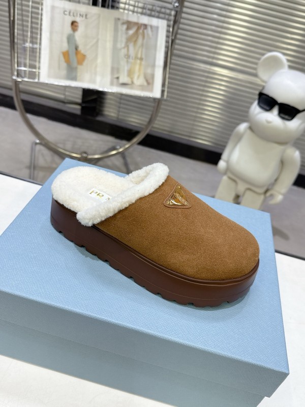 Prada Spring/Summer 2025 Iconic Shearling Slippers - KFY00280