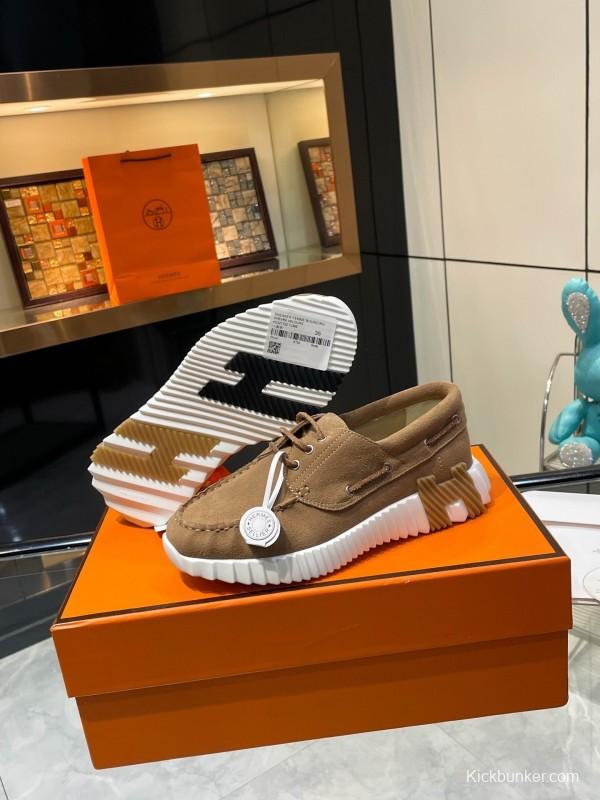 Hermès Classic Casual Sports Shoes with Exaggerated H Logo and Heightening Design - LY00300