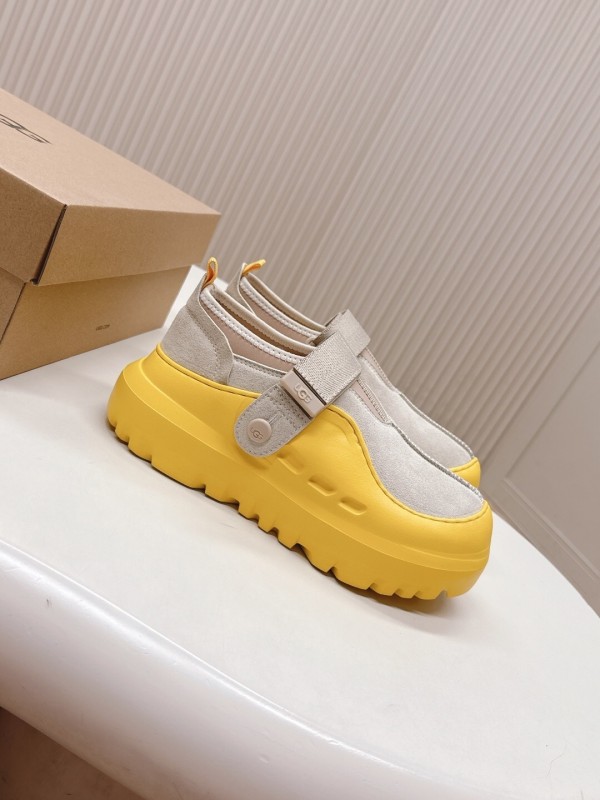 UGG New Wool Shoes Comfortable and Stylish Design - KFY00260
