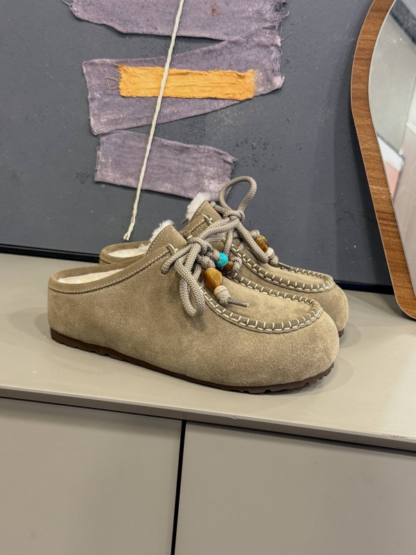 UGG 2025 SS Wool Slippers with Retro Buckle - KFY00240