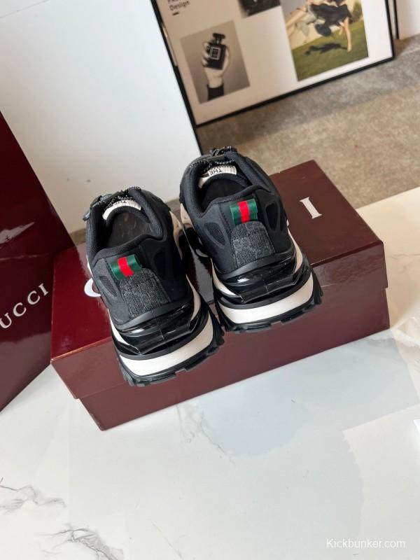 Gucci 2.0 Sneakers with Reflective Stripes and Retro Design - LY00320