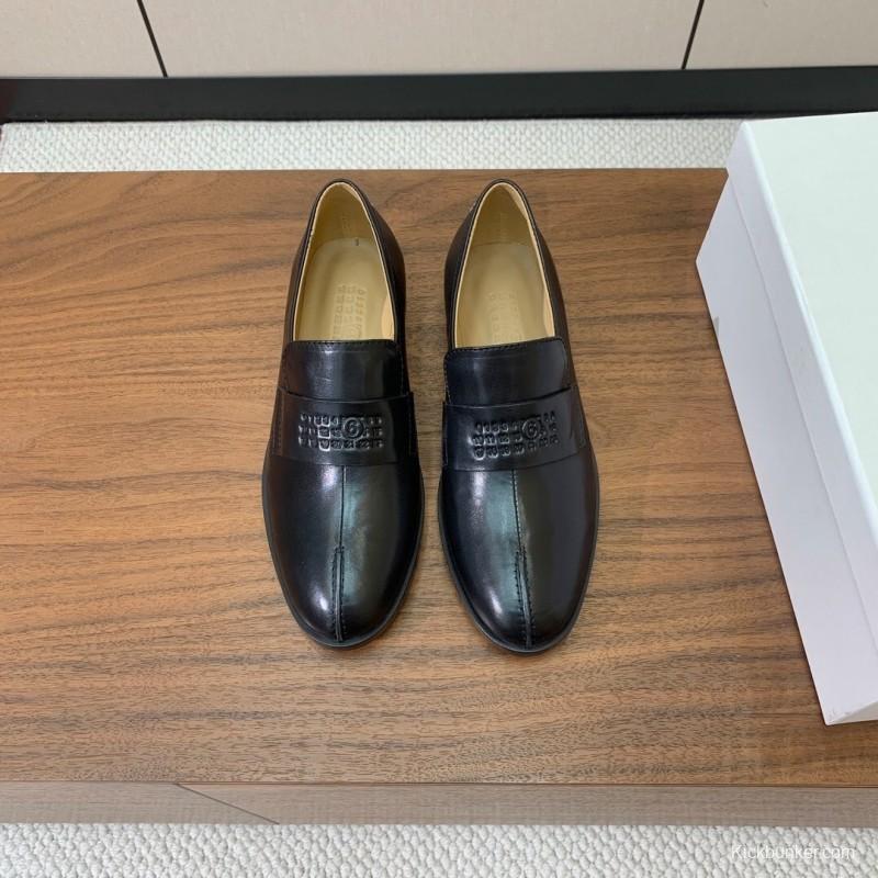 Maison Margiela SS 2025 Retro Slim-Fit Loafers - KFY00320