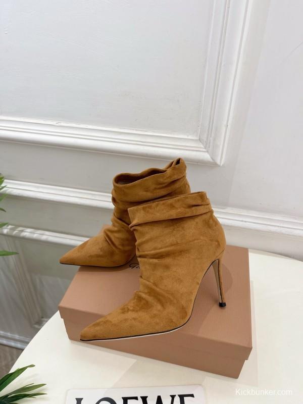 Gianvito Rossi Fall/Winter 2025 GR Pointed Toe Retro Pleated High Heel Ankle Boots - KFY00340