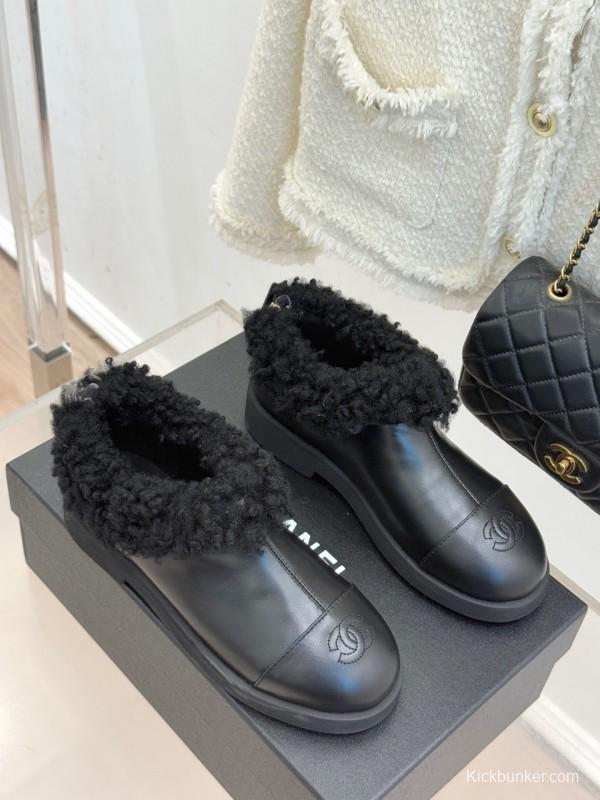 Chanel 2025/SS Double C Color-Block Shearling Snow Boots - KFY00270