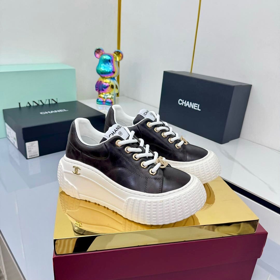 Chanel 2025 SS Panda Loafers Bread Shoes Original Calfskin - LY00330