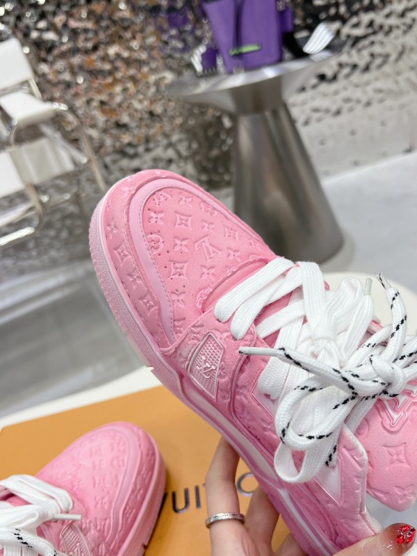 Louis Vuitton LV Trainer Basketball Series Washed Sneakers - LY00430