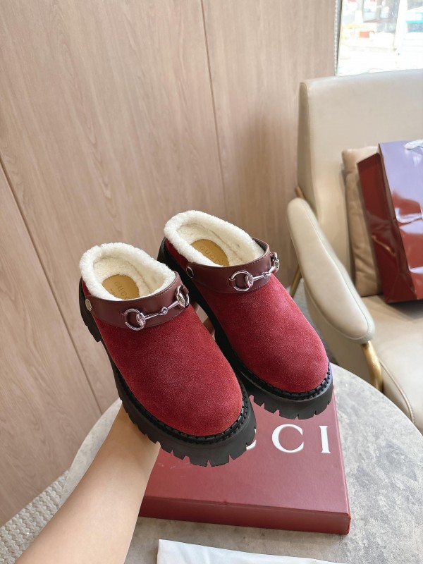 Gucci Mule Shoes with Horsebit Detail and Medium Heel - LY00320