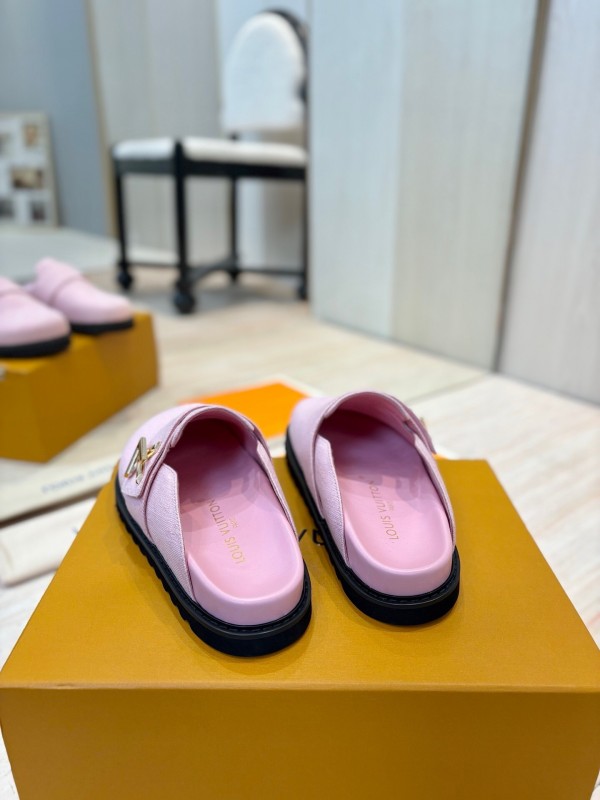 Louis Vuitton 2025 SS Monogram Sandals Couple Edition - KFY00280