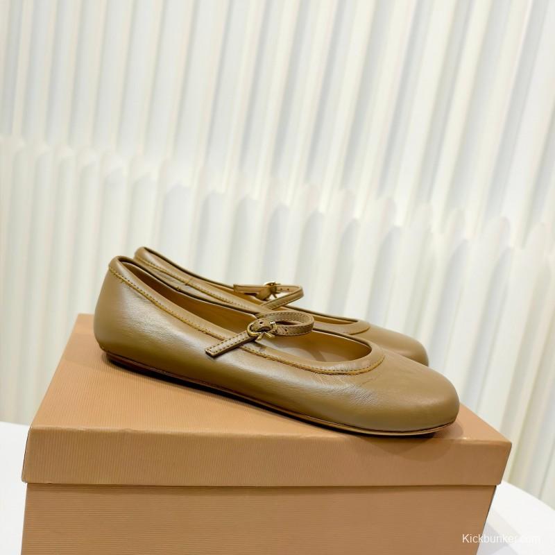 Gianvito Rossi Bohemian Style Flat Ballet Shoes - LY00310