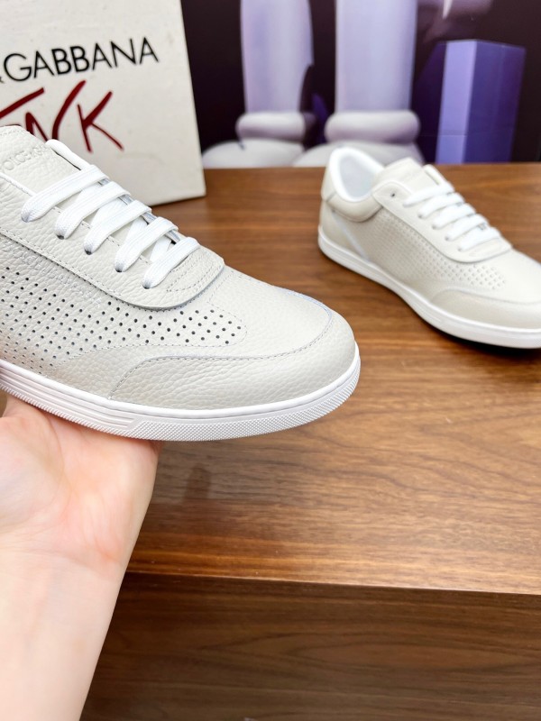 Dolce & Gabbana 2025 SS Casual Shoes with Exaggerated Fashion Style - AS00270