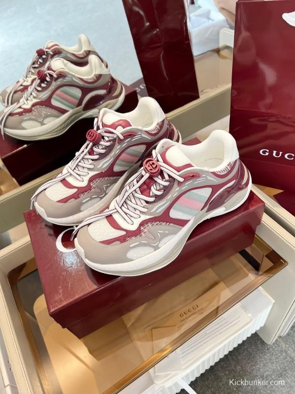 Gucci 2025 SS Collection 2.0 Sneakers with Reflective Stripes and Retro Design - AS00450