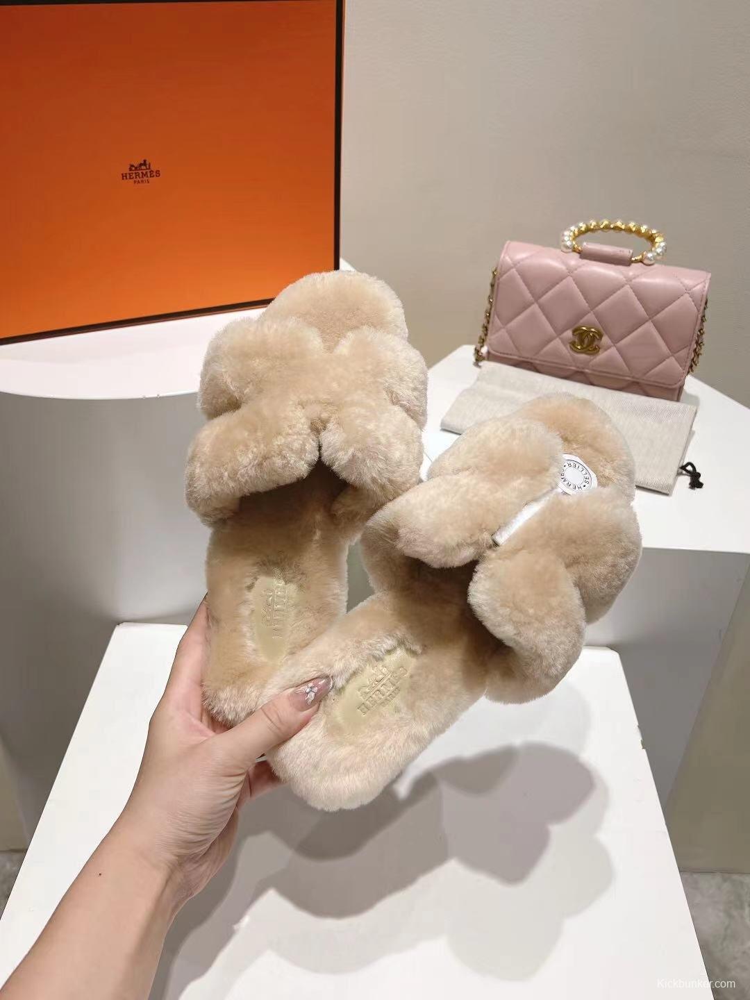 Hermès 2025 SS Autumn Winter Flat Wool Slippers - LY00240