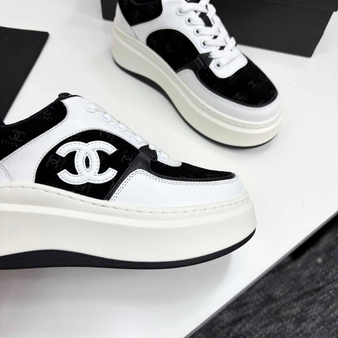 Chanel 2025 SS Panda Casual Sports Shoes - LY00340