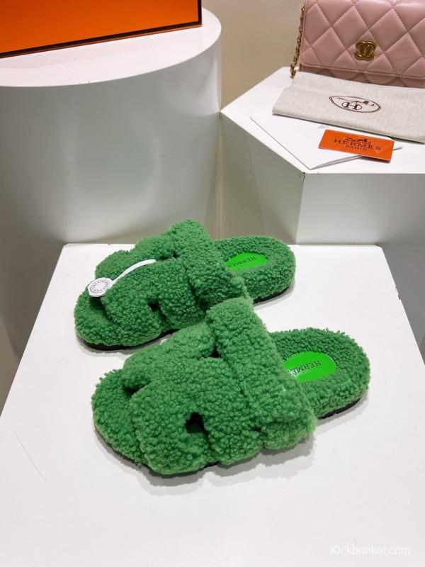 H Full Straight Fur Slippers with Grain Fur - LY00300