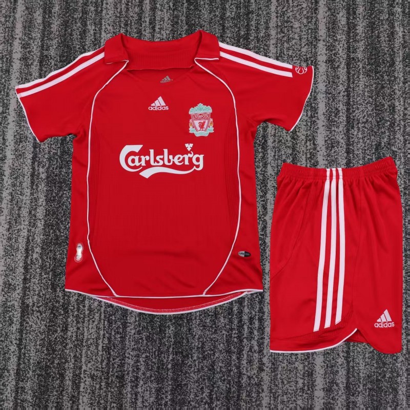 Retro Kids 06/08 Liverpool Red Home Jersey