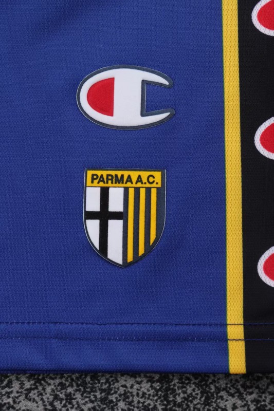 Retro Kids 01/02 Parma Home Jersey