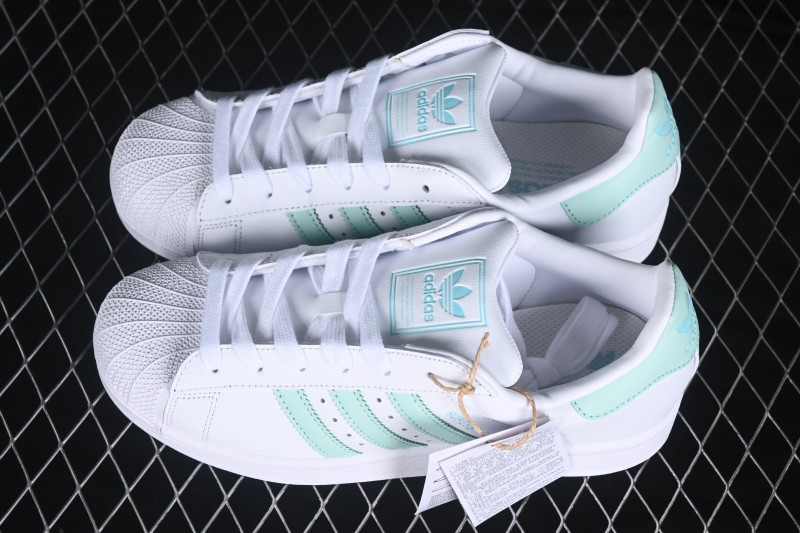 Adidas Originals Superstar II Retro Skateboarding Shoes with Shell-Toe Design - JH7060