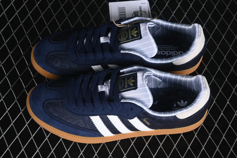 Adidas Samba OG Classic Skateboarding Shoes with Retro Suede and Leather Upper - KZ7551