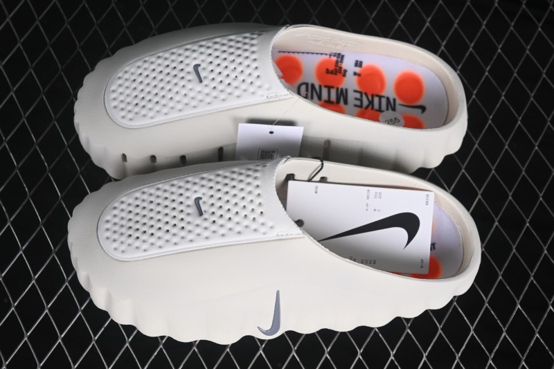 Nike Mind 001 Neuroscience Foot Massage Slippers with Breathable Perforated Fabric - HQ4307-002