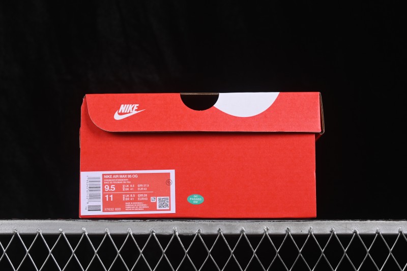 Nike Air Max 95 Retro Cushioned Running Shoes with Air Sole Unit - II7632-600