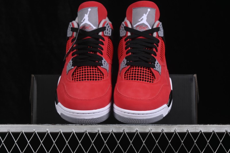 Air Jordan 4 Retro 'Toro' Running Shoes with Premium Leather Upper - FQ8138-600
