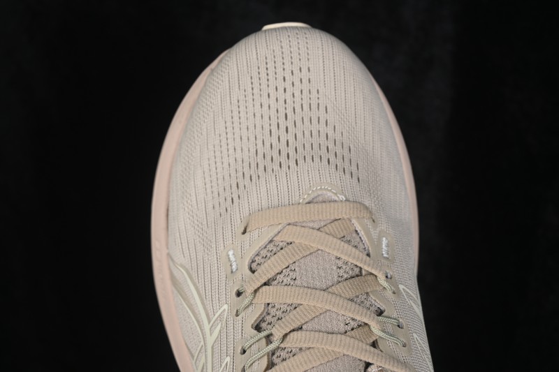 Asics Gel-Nimbus 28 Retro Breathable Cushioned Running Shoes for Men - 1011C127-021