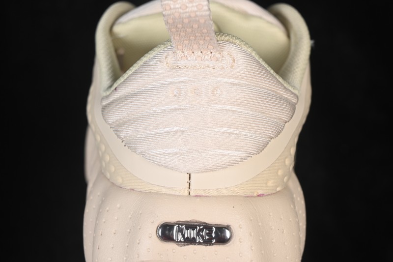 Nike Mind 002 Neuroscience Foot Massage Shoes with 22 Independent Foam Nodes - HQ4308-200