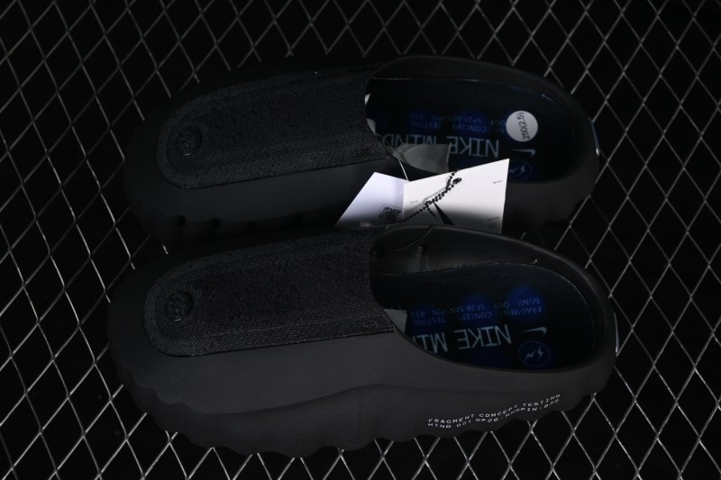 Nike Mind 001 Neuroscience Foot Massage Slippers with Perforated Breathable Upper and 22 Independent Foam Nodes - IQ8502-001