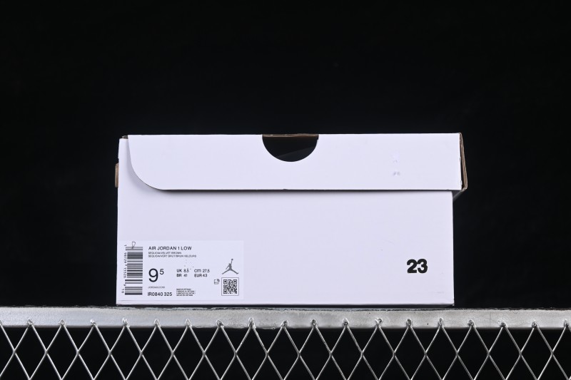 Air Jordan 1 Low OG Retro Basketball Shoes with Woven Leather Upper - IR0840-325