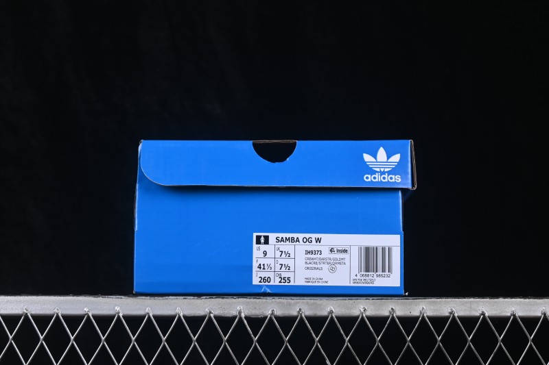 Adidas Samba OG Classic Lifestyle Sneakers with Retro Design - IH9373