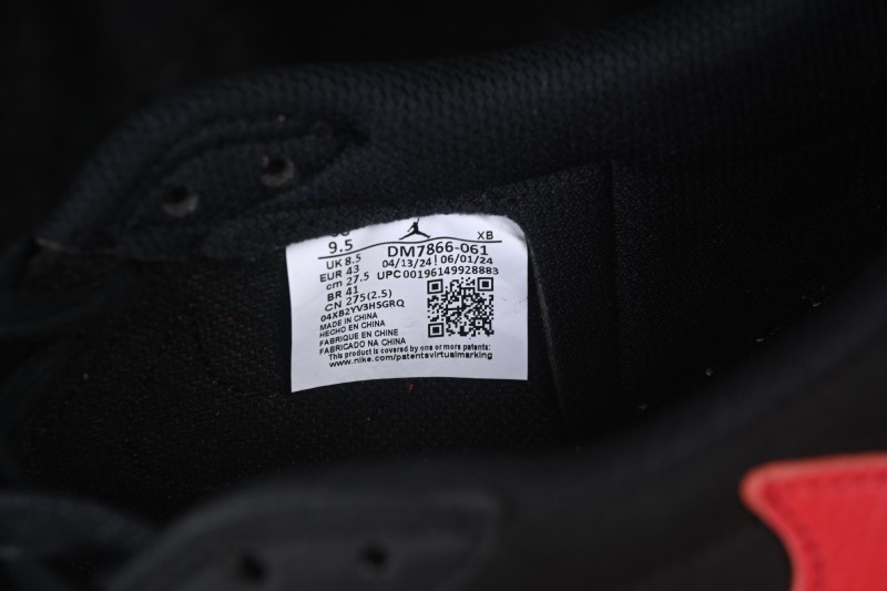 Nike Travis Scott x Air Jordan 1 Low OG Retro Basketball Shoes with Reverse Swoosh Design - DM7866-061