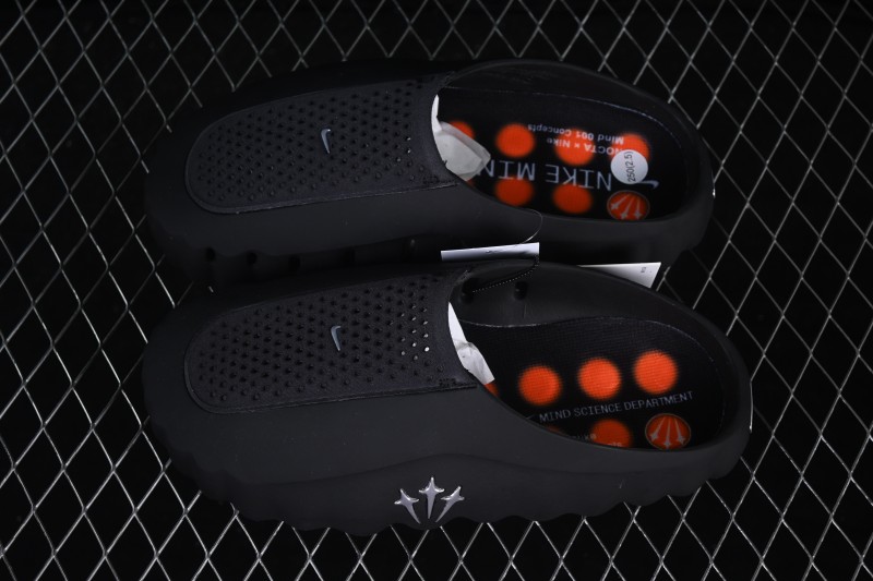 Nike Mind 001 Neuroscience Foot Massage Slippers with Breathable Mesh and 22 Foam Nodes - HY5028-101