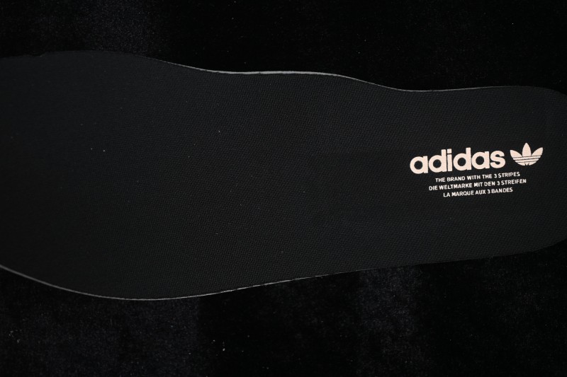 Adidas Originals Taekwondo Low-Top Training Shoes with Full-Foot Grip and Cushioned Comfort - JS1615