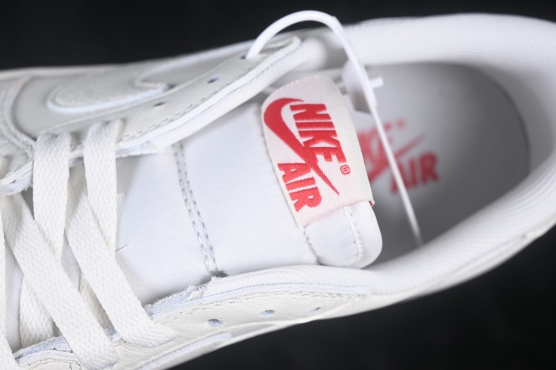 Nike Air Jordan 1 Retro Low OG Men's Basketball Shoes with Classic Swoosh Design - HQ6998-100