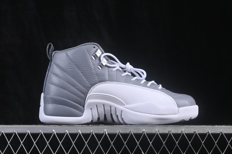 Nike Air Jordan 12 Retro High-Top Basketball Sneakers with Premium Leather and Stealth Colorway - CT8013-015
