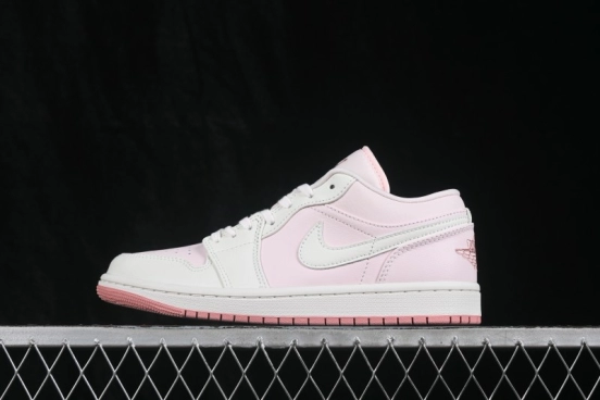 Nike Air Jordan 1 Low Retro Basketball Shoes with Classic Colorway - IH0823-611
