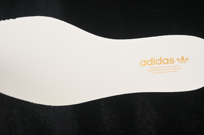 Adidas Samba OG Classic Casual Slide Sandals with Retro Design - KH7719
