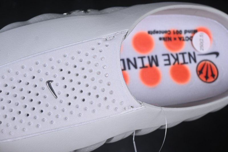 Nike Mind 001 Neuromuscular Foot Massage Slippers with Breathable Perforated Fabric - HY5028-003