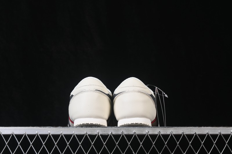 Onitsuka Tiger Machu Racer Low-Top Casual Lifestyle Shoes - 1183B770-100