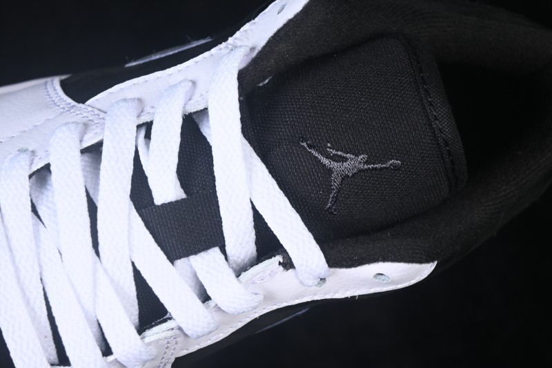 Nike Air Jordan 1 Low AJ1 Black White Panda Retro Culture Basketball Shoes - IX6983-001