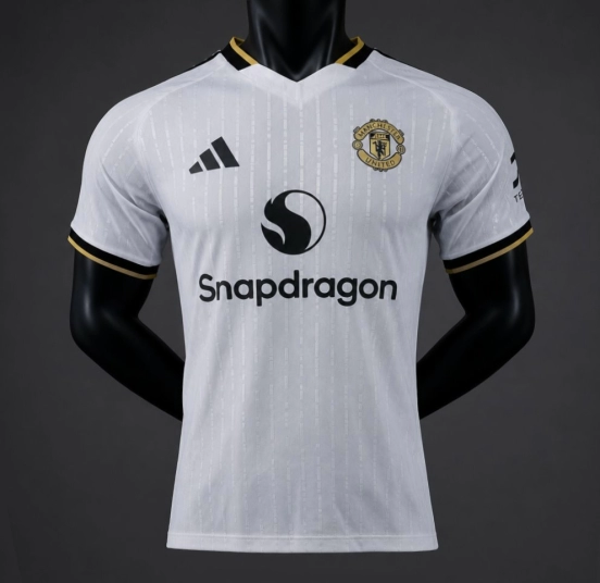 Player Version 26/27 Manchester United White with Gold Trim Away Jersey
